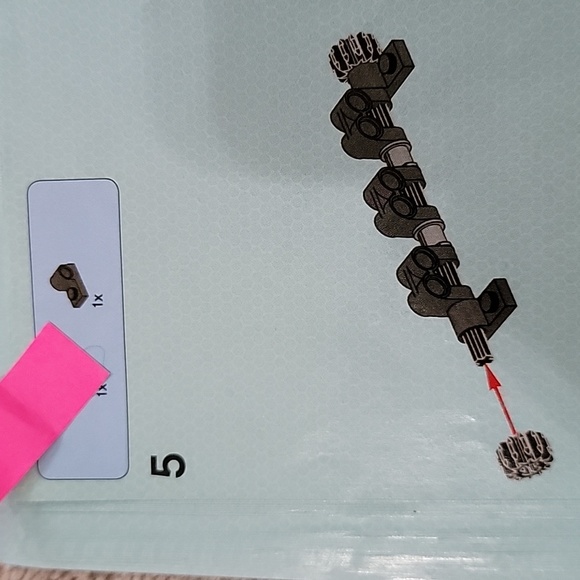 LEGO Speed Champions Race Car Set - 75912 - Picture 9 of 12